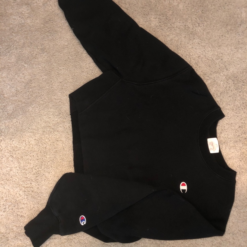 Cropped Champion Crew Neck